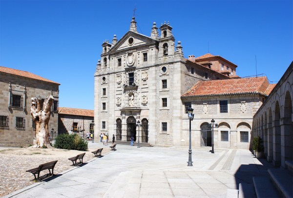 Avila3_SzentTerezKolostor